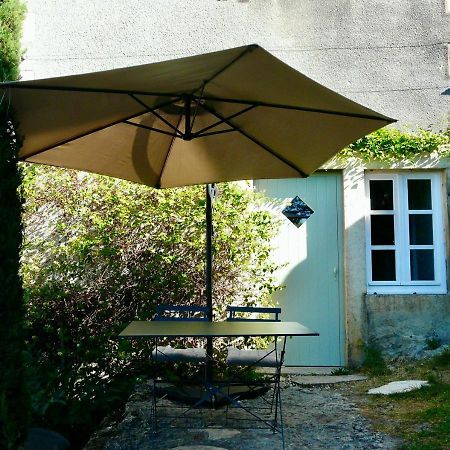 Dormir Au Pressoir Montagnieu  Zewnętrze zdjęcie